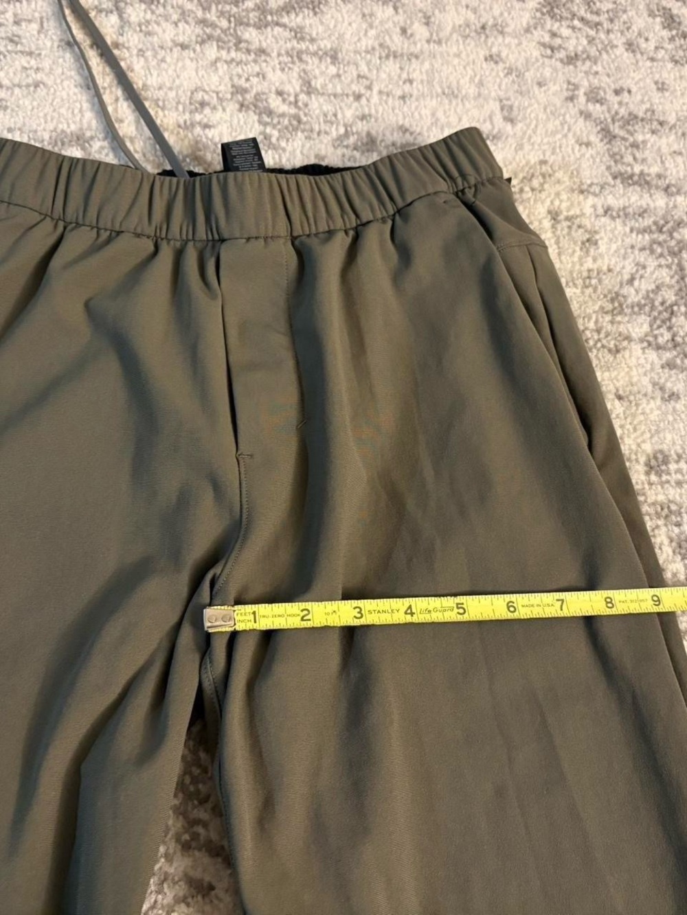 Women’s Small Lululemon Olive Green Trouser Pants - Picture 4 of 7
